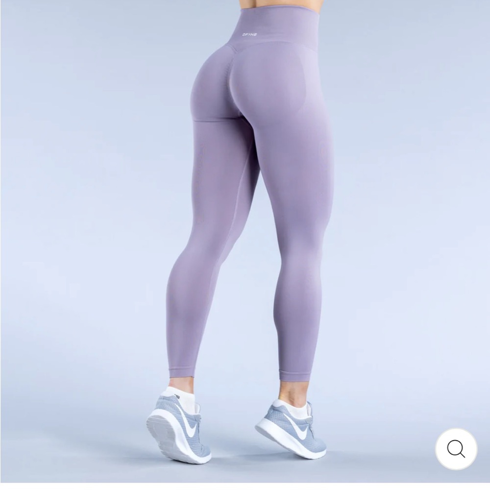 DFYNE workout leggings